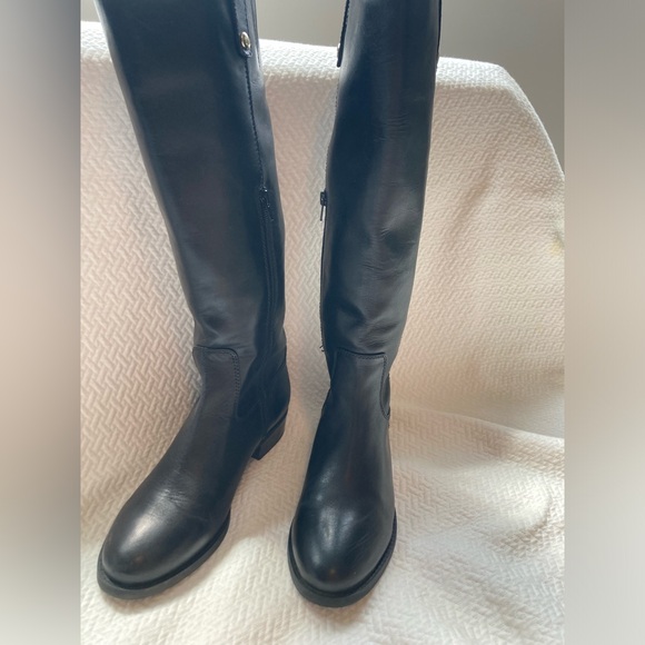 Leather upper boots - Picture 3 of 8